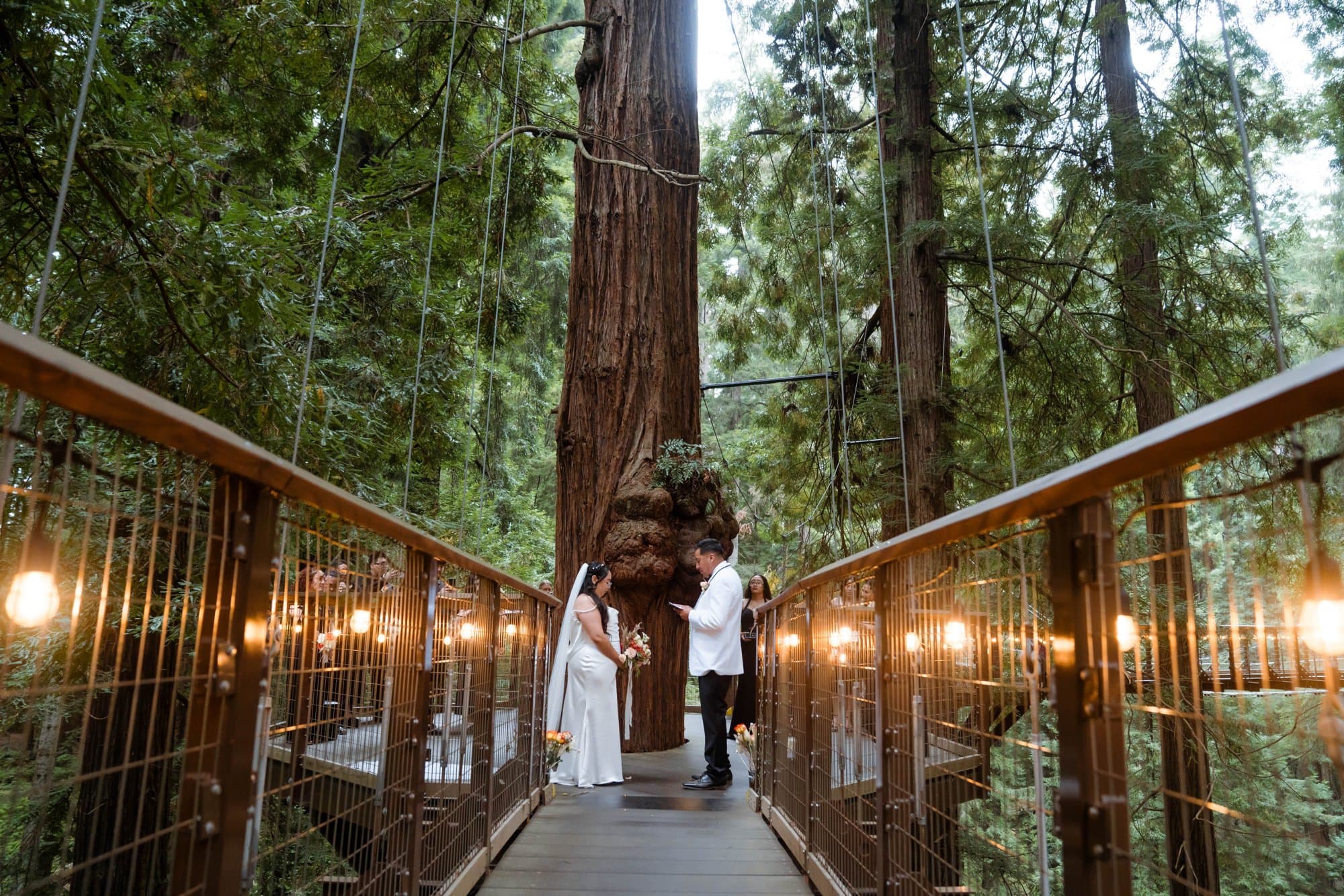 A real California micro wedding by Our Little Wedding