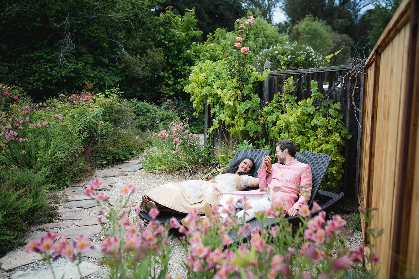 An intimate coastal elopement at a California cliffside