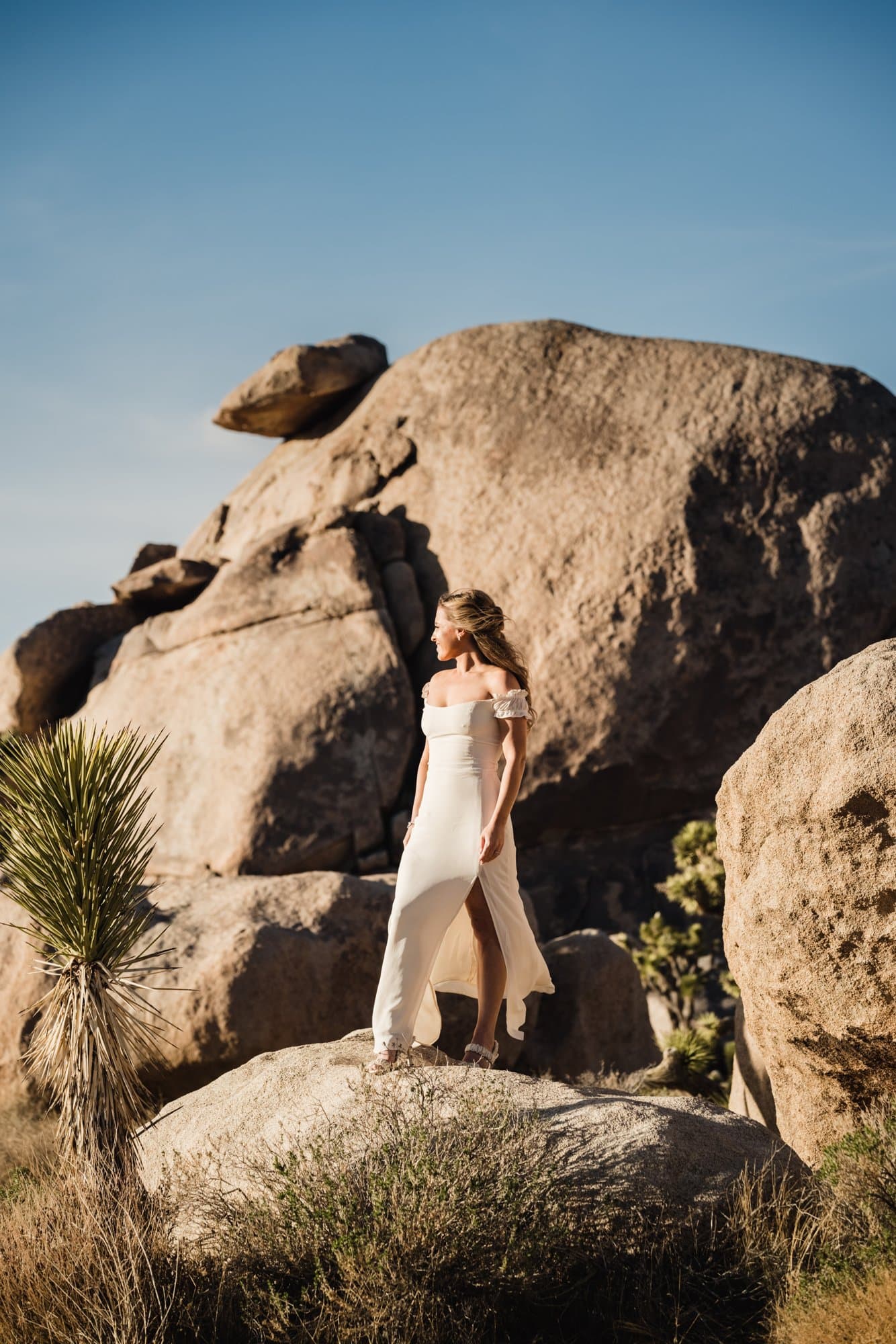 A real California micro wedding by Our Little Wedding